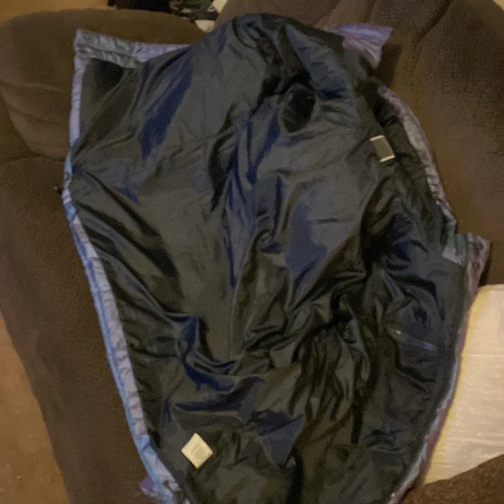 Never worn, tags removed, perfect condition - Picture 3 of 3